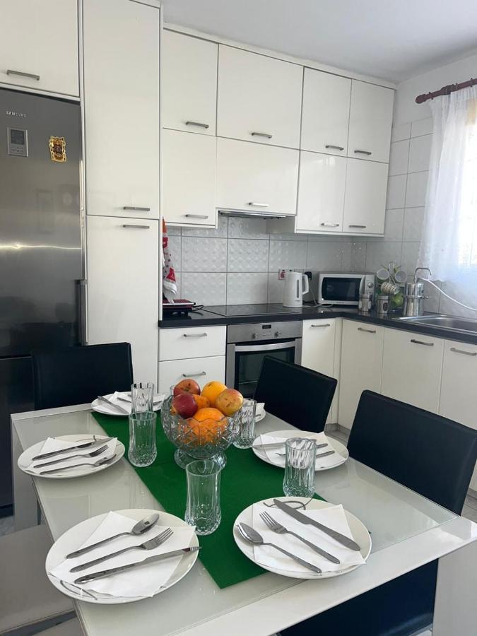 Marias Spacious Aparment Пафос Экстерьер фото