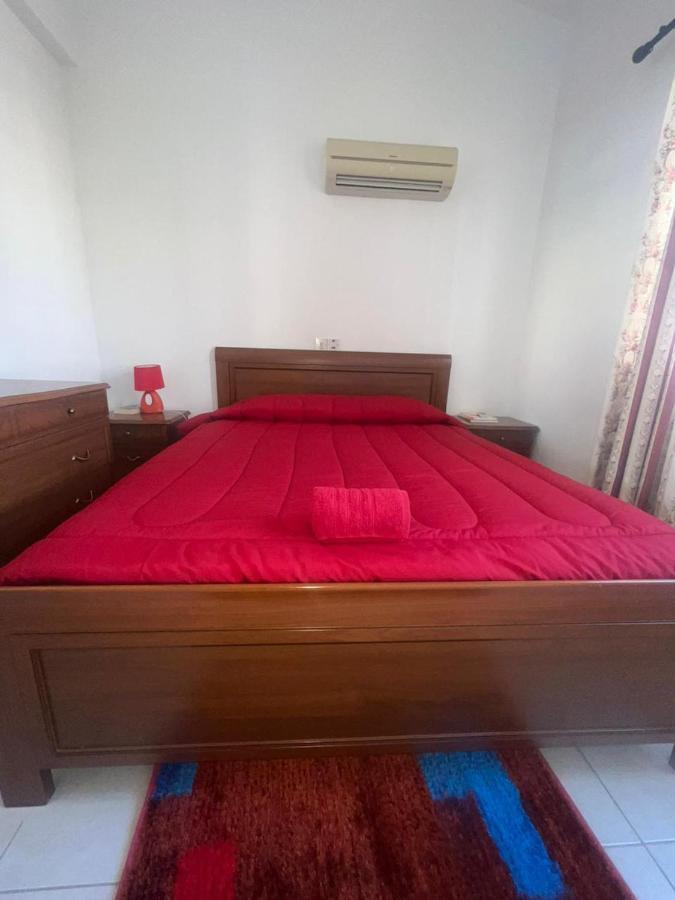 Marias Spacious Aparment Пафос Экстерьер фото